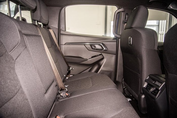 2026 Isuzu D-MAX X-RIDER