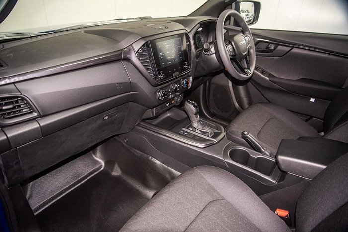 2026 Isuzu D-MAX X-RIDER