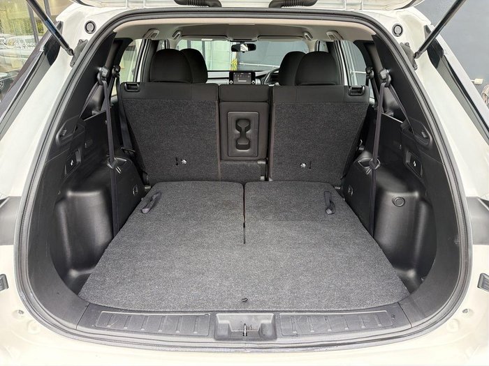 2023 Mitsubishi Outlander ES