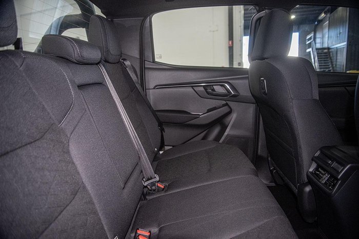 2026 Isuzu D-MAX X-RIDER