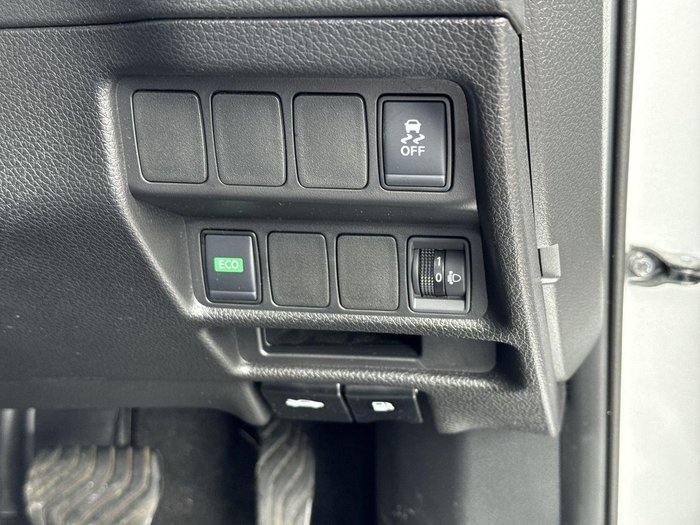 2021 Nissan X-TRAIL ST