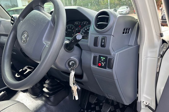 2013 Toyota Landcruiser GX