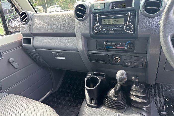 2013 Toyota Landcruiser GX