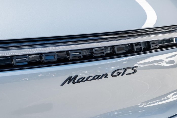 2024 Porsche Macan GTS