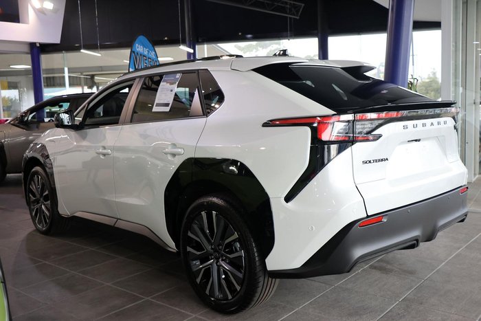 2025 Subaru Solterra AWD Touring