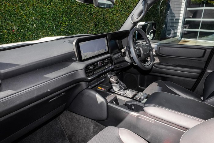2024 Toyota Landcruiser GXL