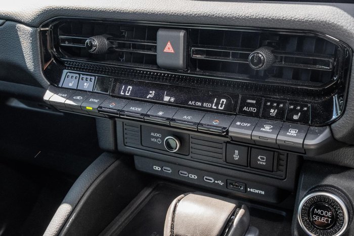 2024 Toyota Landcruiser GXL