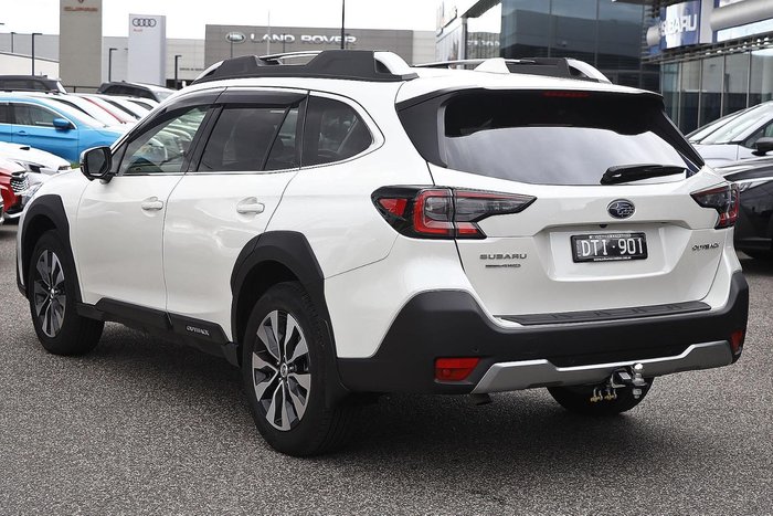 2025 Subaru Outback AWD Touring