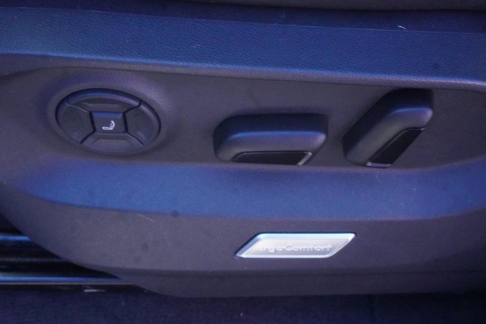 2021 Volkswagen Touareg 210TDI R-Line