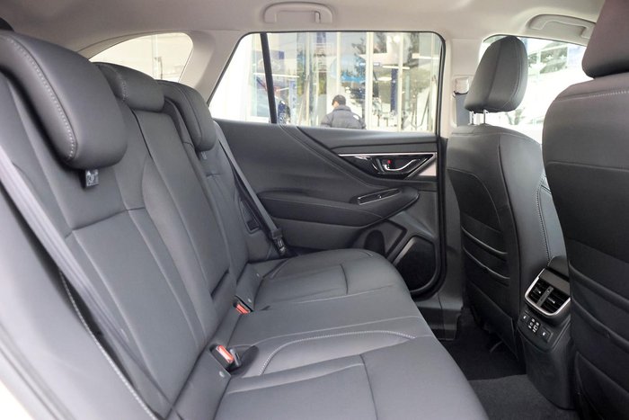 2025 Subaru Outback AWD Touring XT