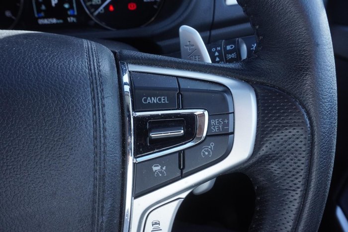 2016 Mitsubishi Pajero Sport Exceed