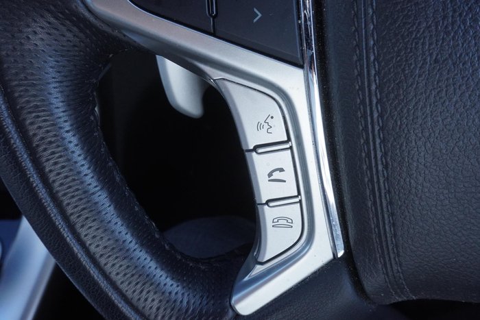 2016 Mitsubishi Pajero Sport Exceed