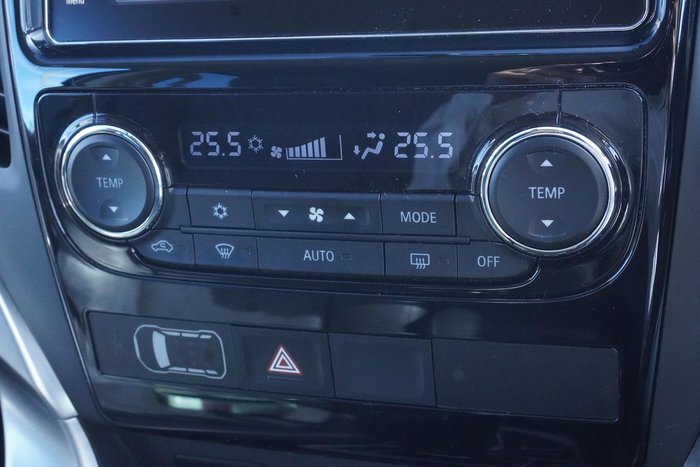 2016 Mitsubishi Pajero Sport Exceed