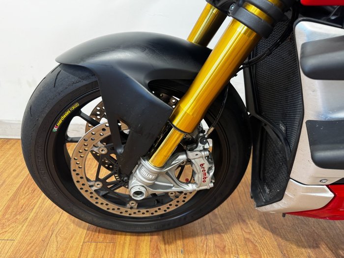 2022 Ducati STREETFIGHTER V4 S RED