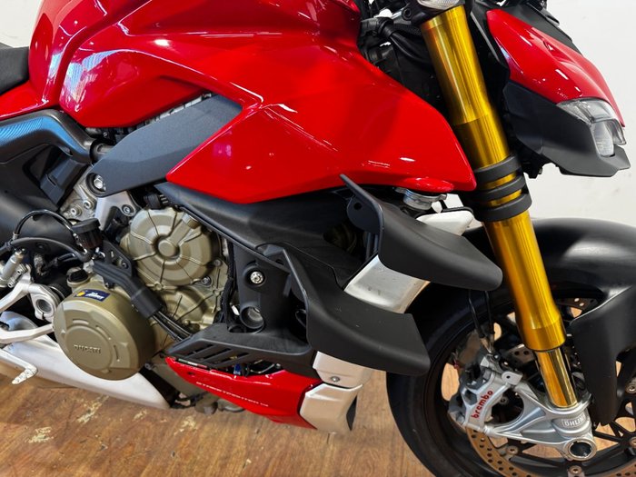 2022 Ducati STREETFIGHTER V4 S RED