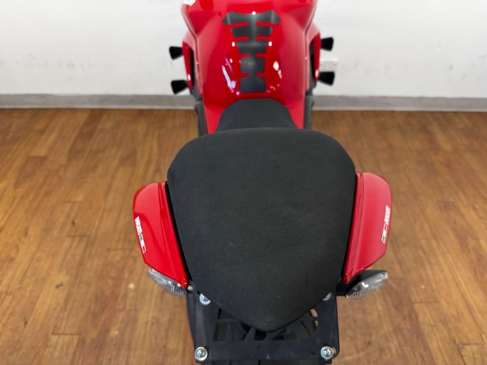 2022 Ducati STREETFIGHTER V4 S RED