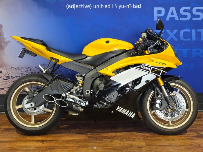 2015 Yamaha YZF-R6 Yellow