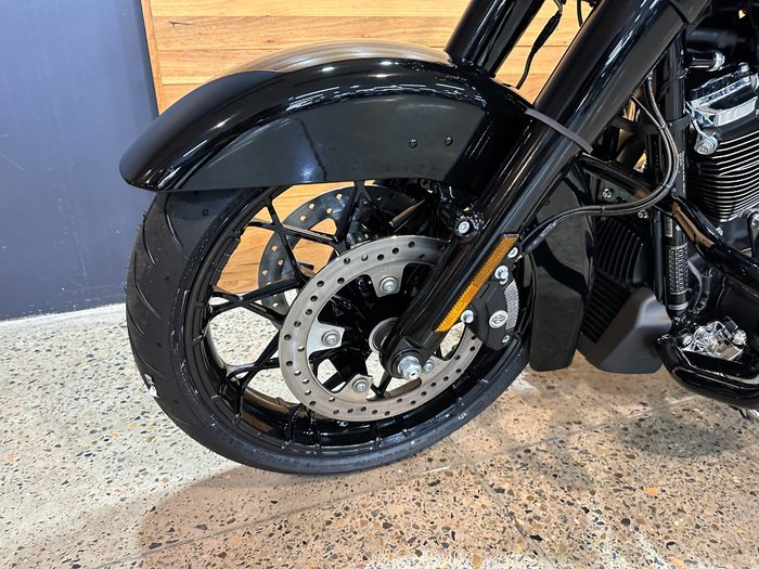 2026 HARLEY-DAVIDSON FLHRXS ROAD KING SPECIAL