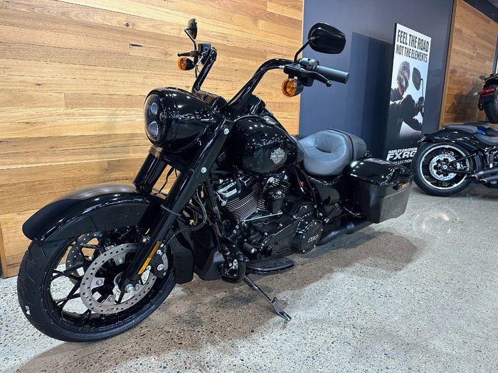 2026 HARLEY-DAVIDSON FLHRXS ROAD KING SPECIAL