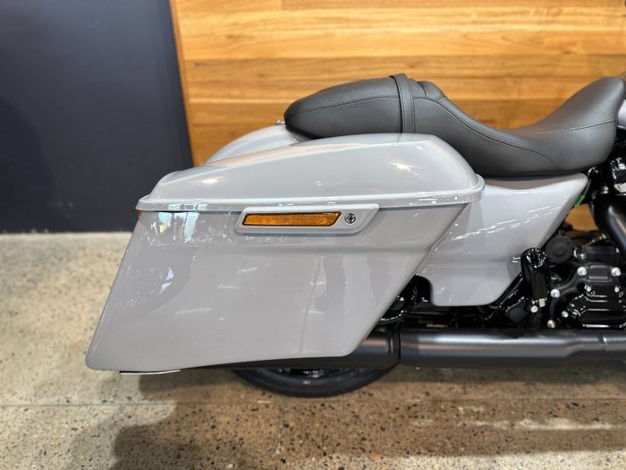 2025 HARLEY-DAVIDSON FLHRXS ROAD KING SPECIAL