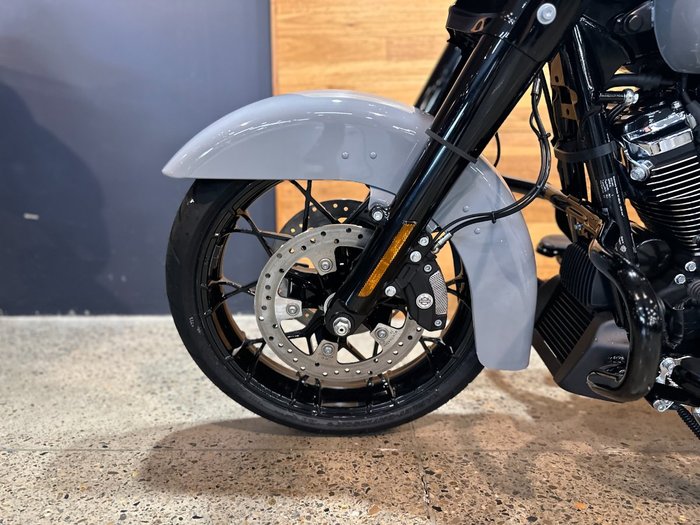 2025 HARLEY-DAVIDSON FLHRXS ROAD KING SPECIAL