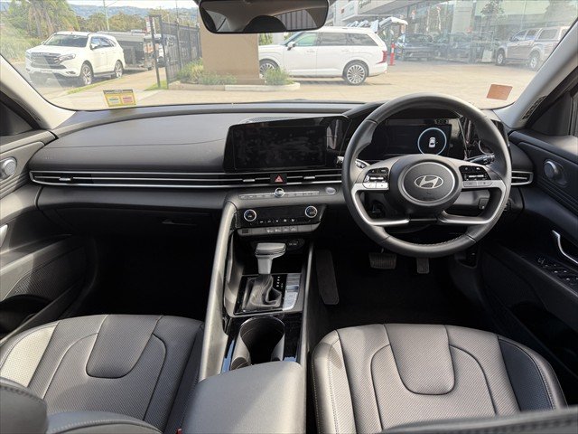 2025 Hyundai i30 Elite Hybrid