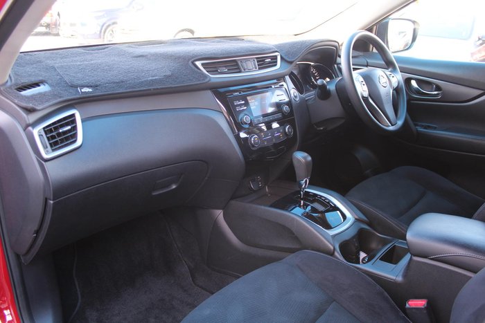 2015 Nissan X-TRAIL ST