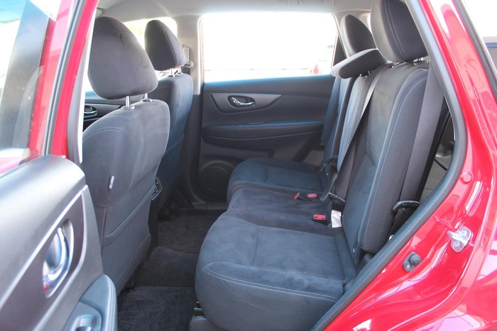 2015 Nissan X-TRAIL ST