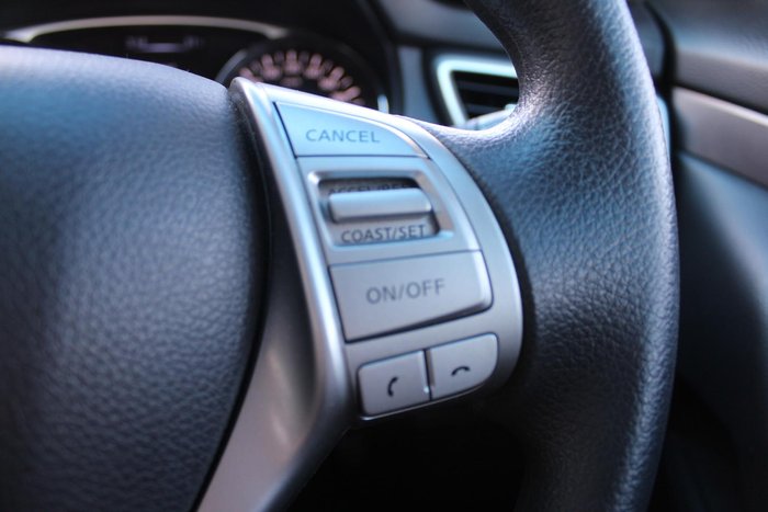 2015 Nissan X-TRAIL ST