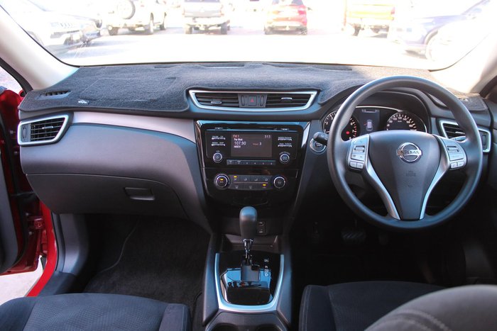 2015 Nissan X-TRAIL ST