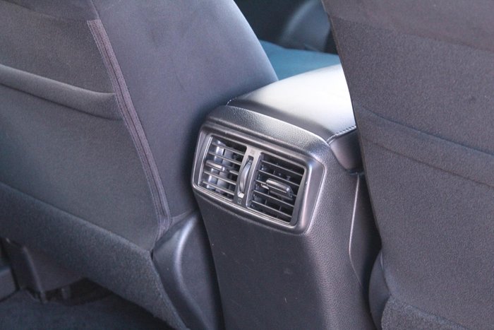 2015 Nissan X-TRAIL ST