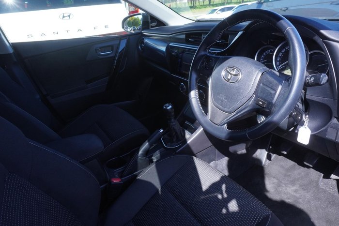 2017 Toyota Corolla Ascent Sport