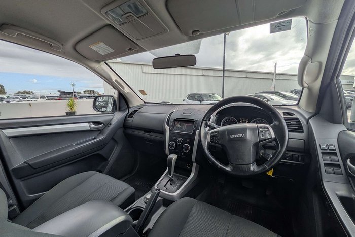 2017 Isuzu D-MAX LS-M