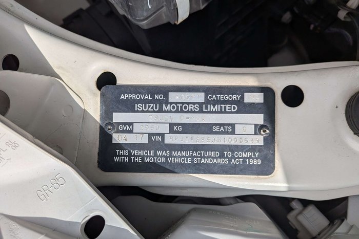 2017 Isuzu D-MAX LS-M