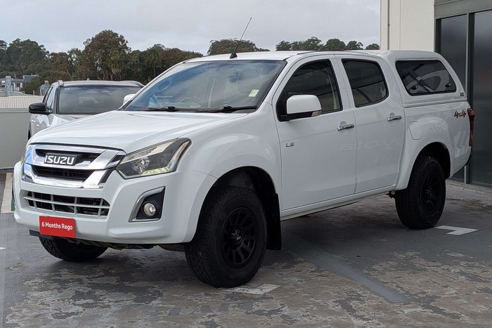 2017 Isuzu D-MAX LS-M