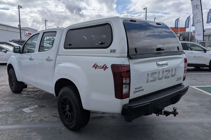 2017 Isuzu D-MAX LS-M