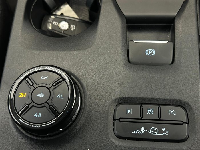 2025 Ford Everest Trend