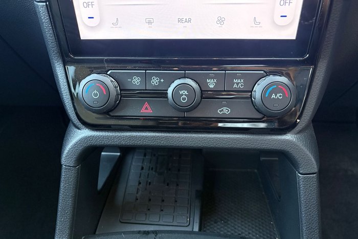 2025 Ford Everest Trend