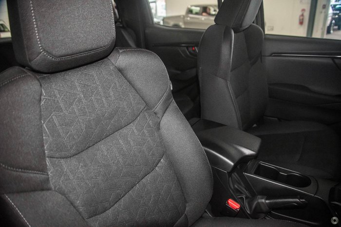 2025 Isuzu D-MAX X-RIDER