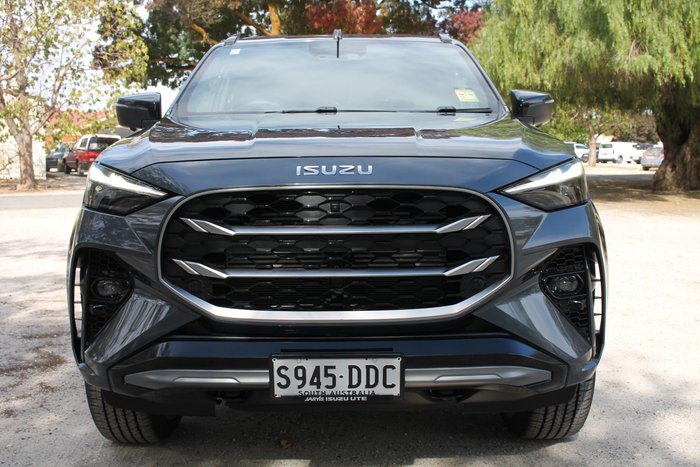 2026 Isuzu MU-X LS-T