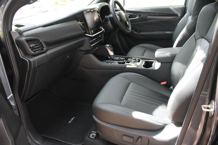 2026 Isuzu MU-X LS-T