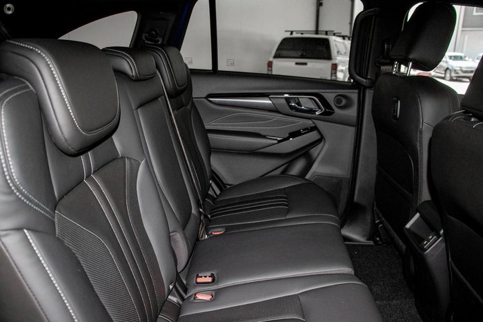 2026 Isuzu MU-X LS-T