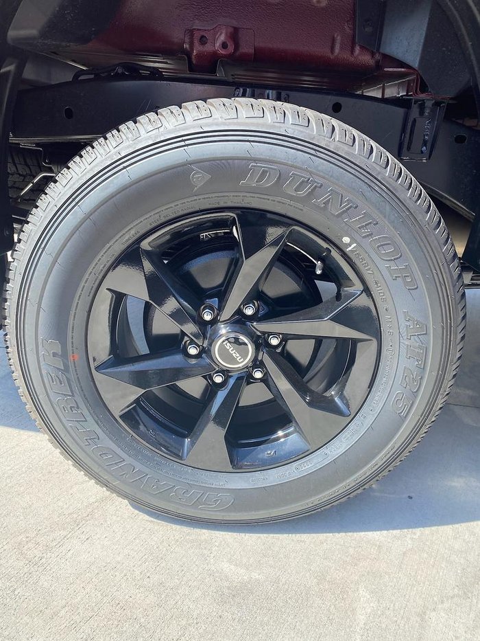 2025 Isuzu D-MAX X-RIDER