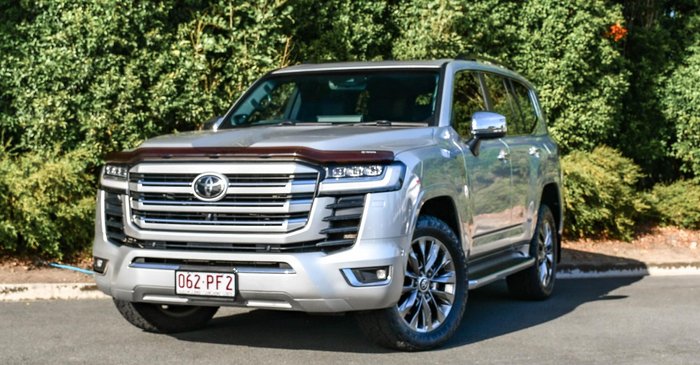 2022 Toyota Landcruiser Sahara ZX