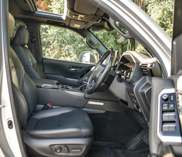 2022 Toyota Landcruiser Sahara ZX