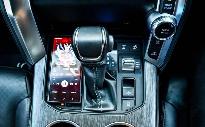 2022 Toyota Landcruiser Sahara ZX