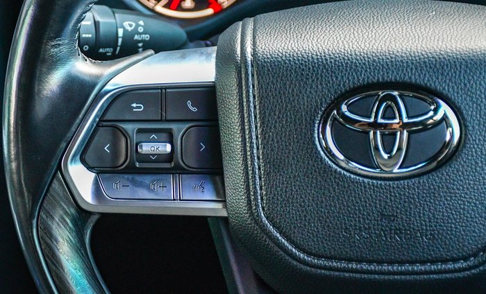 2022 Toyota Landcruiser Sahara ZX