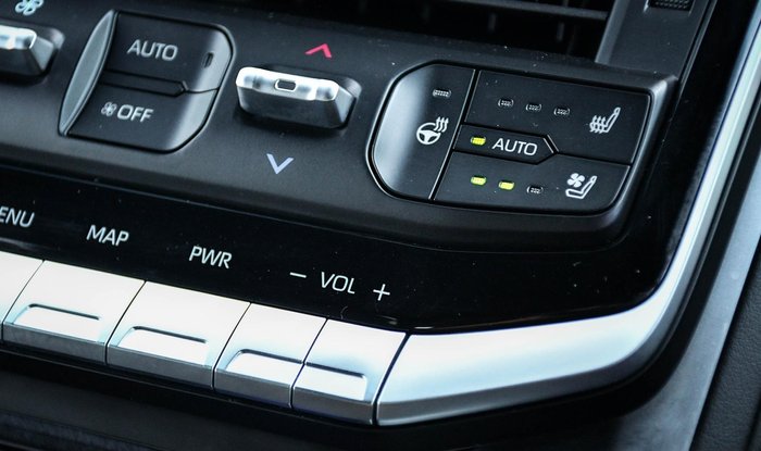 2022 Toyota Landcruiser Sahara ZX