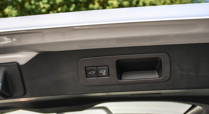 2022 Toyota Landcruiser Sahara ZX