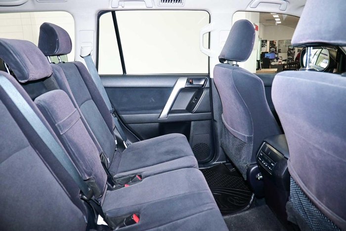 2017 Toyota Landcruiser Prado GXL